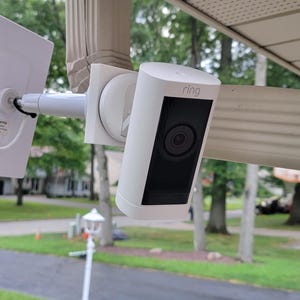 Ring Stick Up Cam PRO Horizontal Double-Side Downspout Mount