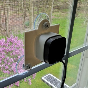 BLINK Mini Camera Window Mount with suction cups