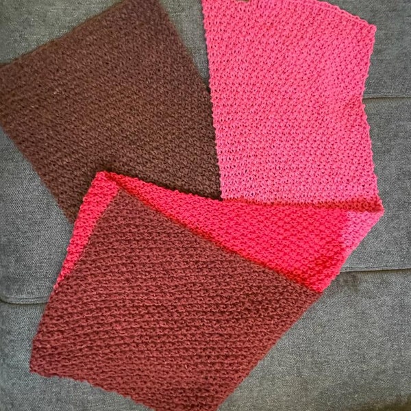 XXL Damenschal rot rosa weinrot gestrickt XXL Schal Alle Jahreszeiten Geschenkidee Ostern Geburtstag modern Handgemacht