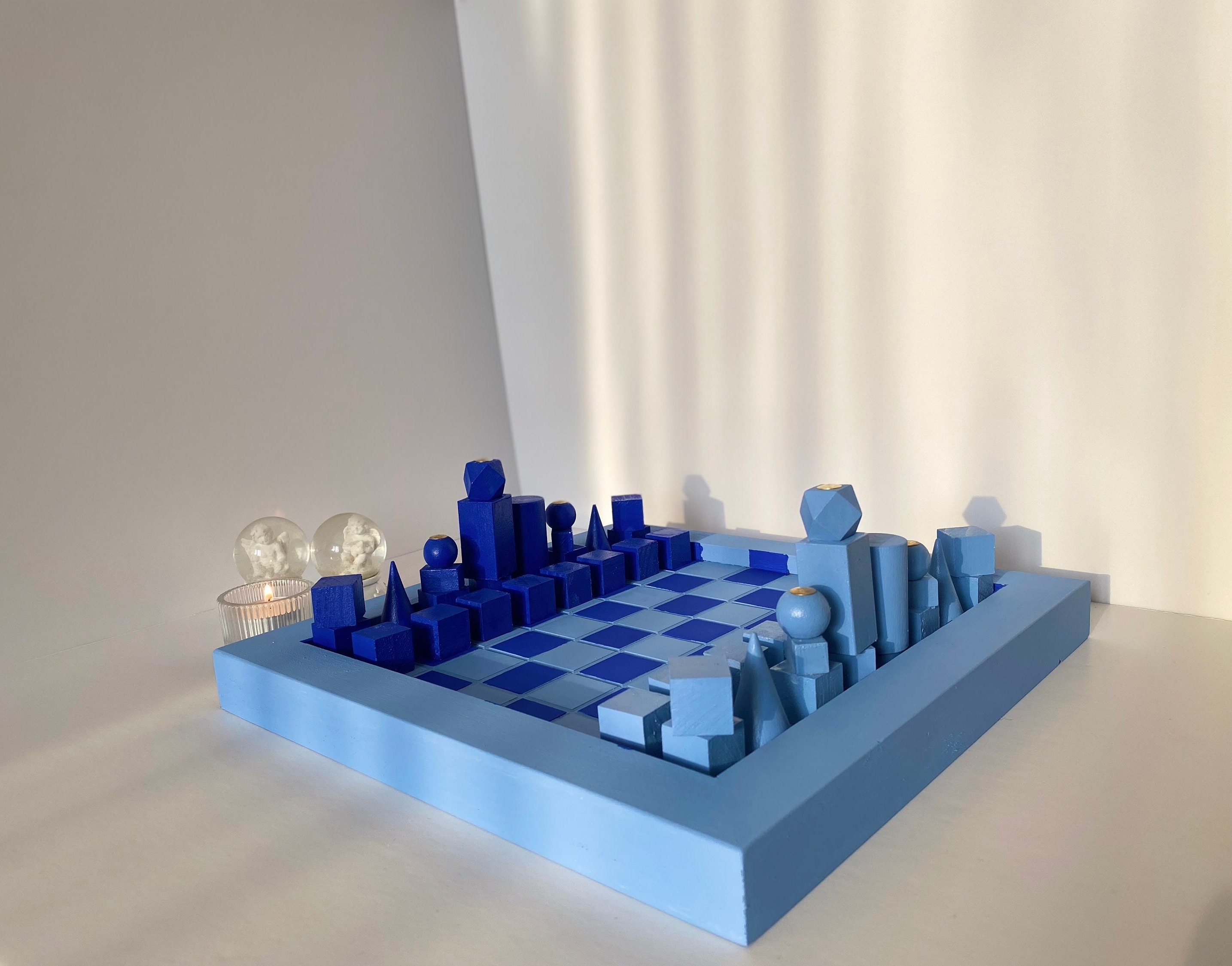 2 chess sets with a minimalistic and alluring twist - DesignWanted :  DesignWanted