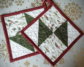 Quilted Pot Holder--Christmas--Burgundy and Pine