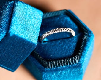 Personalized Fingerprint Ring in Sterling Silver | Memorial Jewelry, Engraved Ring, Wedding Band