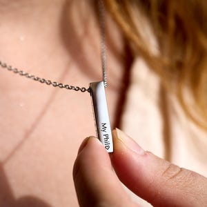 Custom Engraved Silver Urn Necklace –  Cremation Jewelry, Ashes Necklace, Memorial Jewelry for Loved Ones