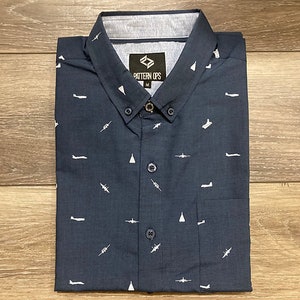 Camisa con botones de portaaviones de la Marina
