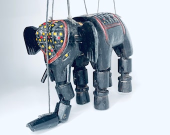 Marioneta de elefante de madera vintage hecha a mano: arte popular indio