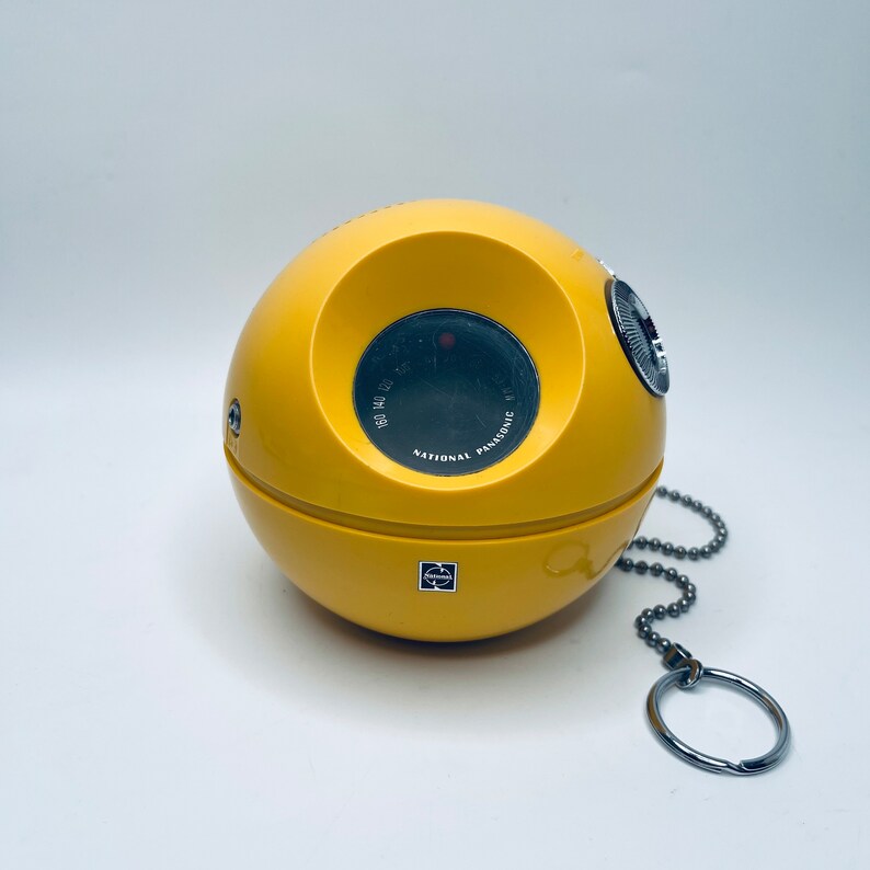Vintage Radio National Panasonic Panapet R70 Yellow Vintage Retro