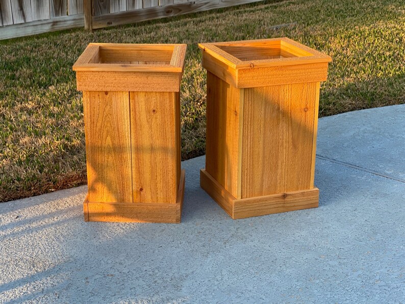 20 Adjustable Bottom Cedar Planter Box Etsy
