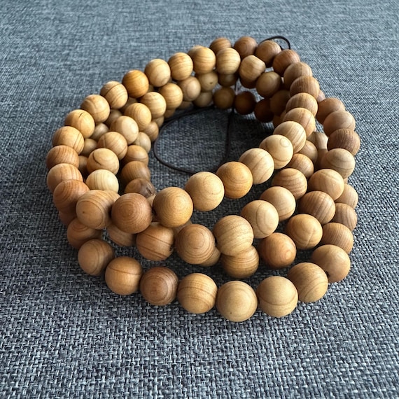 Mala Kette mit 108 Thuja Holz Perlen I 6mm oder 8mm Holzperlen I Tibetische Gebetsperlen Buddhist Yoga Meditation Mala Halskette Armband