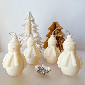 Snowman Christmas Candle, Sweater Snowmen Xmas Candle, Christmas Gift Idea, Christmas Décor, Handmade Scented Soy Candle, Holiday Home Décor, LMJ Candles