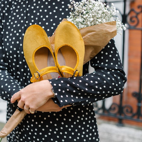 Mustard Velvet Mary Jane Shoes- Women Vintage Shoes- Ballet Shoes