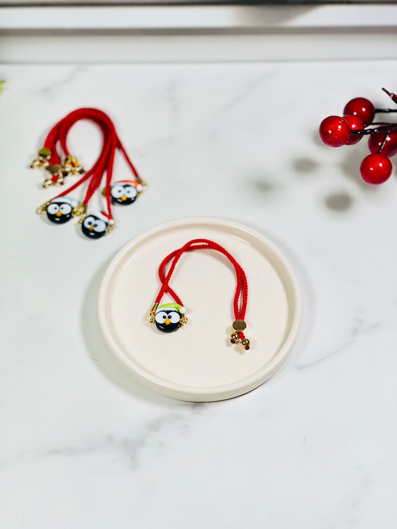 Custom Handmade Christmas Glass Bracelets, Murano Glass Heart Bracelets for Women, Adjustable Holiday Gifts Green