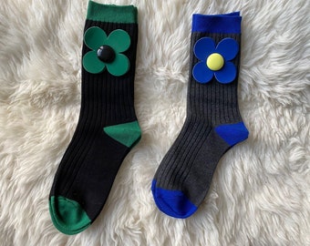 Socks with a simple floral motif