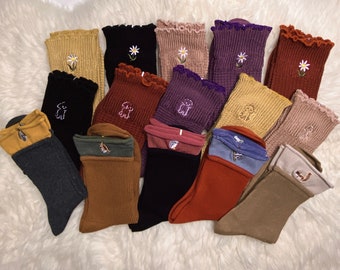 Vintage socks with embroidery in 21 variations