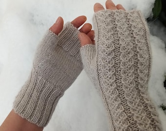 Wzór na dzierganie rękawiczek bez palców w formacie PDF – bezszwowe – kolumny teksturowane + pomoc wideo