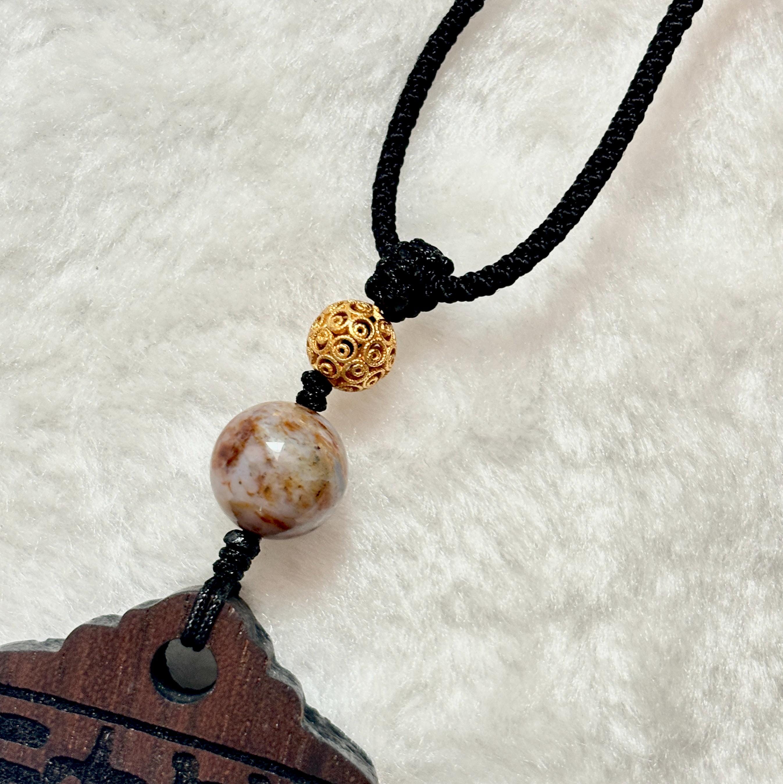 チャーム　carving tribes Karen Hill Tribe Silver 1.2mm Tiny Faceted Cube Spacer : E31