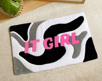 Custom Tuft Rug / Personalized Fluffy Rug, Housewarming Gift, It Girl Tufted Rug