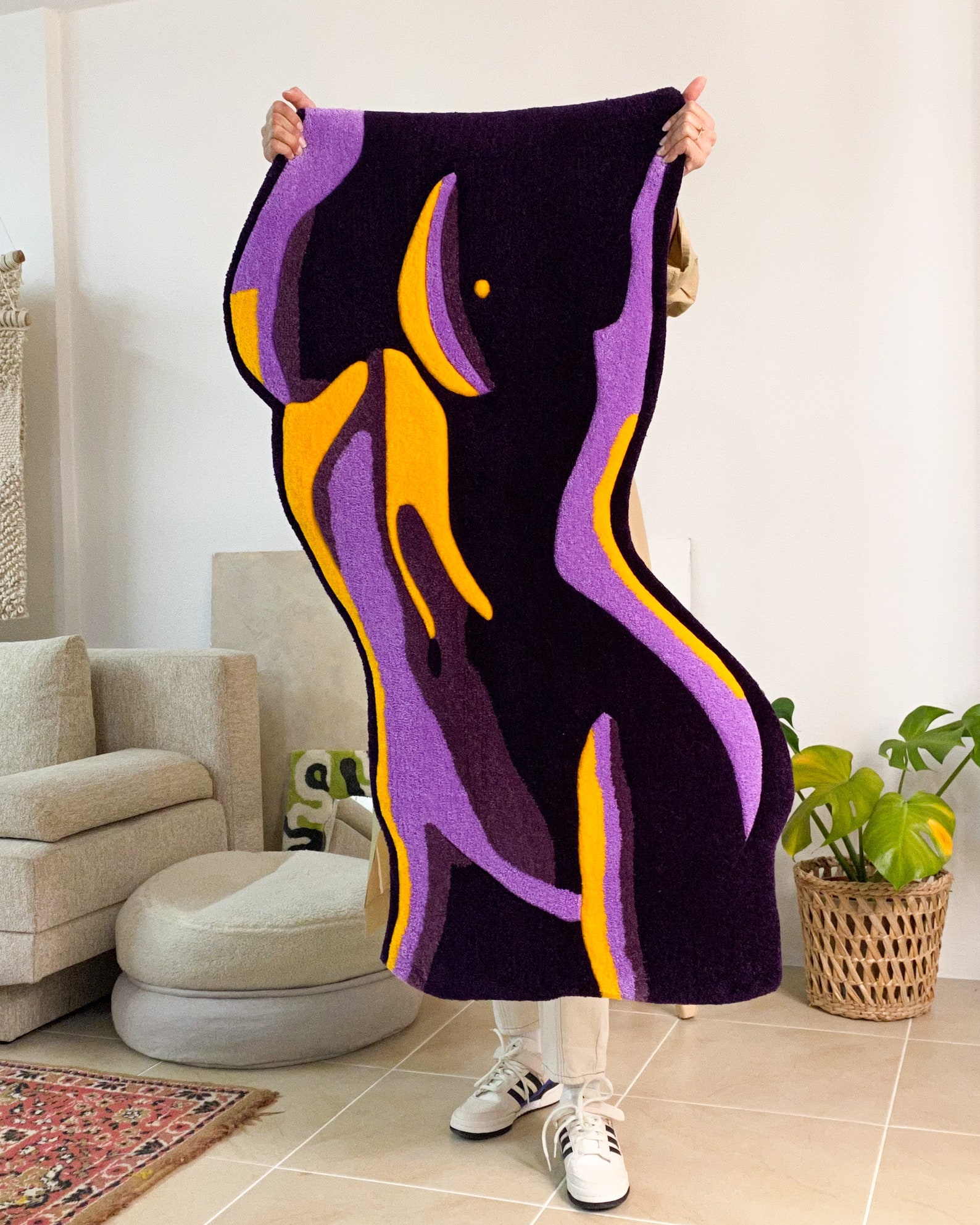 Calm Body Rug Thermal Body Woman Tufted Rug / Fluffy & Decorative, Handmade Tuft Rug ...