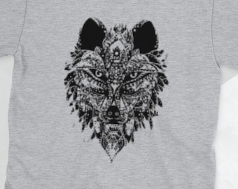 Wild and Free: Wolf Head T-Shirt for Men and Women - Short-Sleeve Unisex T-Shirt