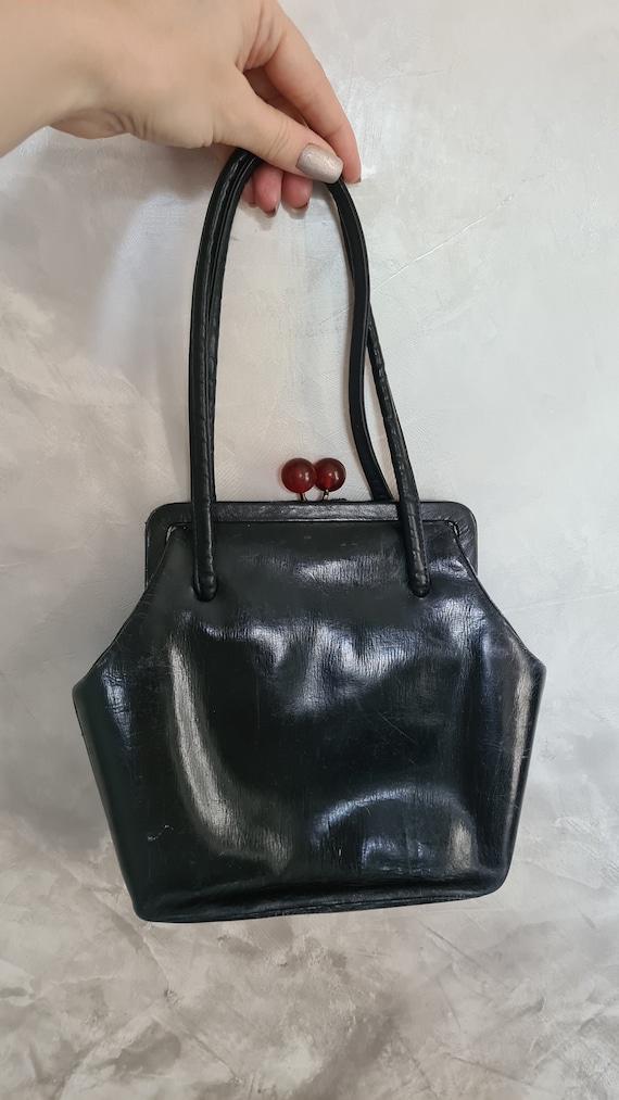 Vintage leather reticule bag. Vintage bags. Retro 