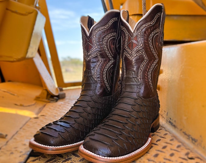 Handcrafted Men's Python Cowboy Boots/ Square Toe Cowboy Boots Snake/ Men's Exotic boots/ Botas vaqueras exoticas/ Men's  cowboy boots BROWN