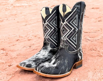 Handcrafted Men's Cowhide Cowboy Boots/ Square Toe Cowboy Boots Cowhide/ Men's Exotic boots/Botas vaqueras exoticas/ Men's Hide cowboy boots