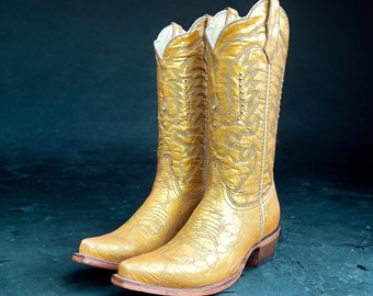 Western Cowboy Boots Women cowboy boots / cowgirl boots/ wedding cowboy boots/ stagecoach boots / GOLD boots / Rhinestone boots/ Golden boot