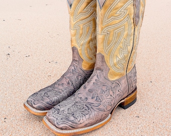 Handcrafted Men's Tooled Cowboy Boots/ Square Toe Cowboy Boots tooled / Men's Exotic boots/ Botas vaqueras cinceladas/ Men's  cowboy boots