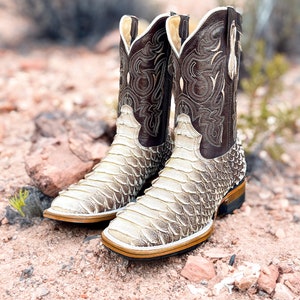 snakeskin foams footlocker