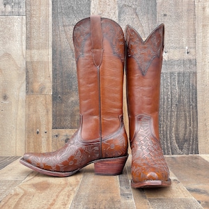 Handmade Western Tall Cowboy Boots Knee High / Tall Brown cowboy boots/ cowgirl boots / Botas vaqueras altas/ Western Knee-High boots image 3
