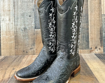 Handmade Leather Floral Embroidered Boots/ Mexican Artisanal Women's Boots/ Western Boots/Cowgirl Authentic Boots/ Women's Mexican Boots