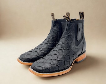 Handcrafted Men's Cowboy Pirarucu fish Bass Ankle Boots/ Chelsea Boots Square toe/ Square Toe Half Boots Botines Vaqueros Charro pescado