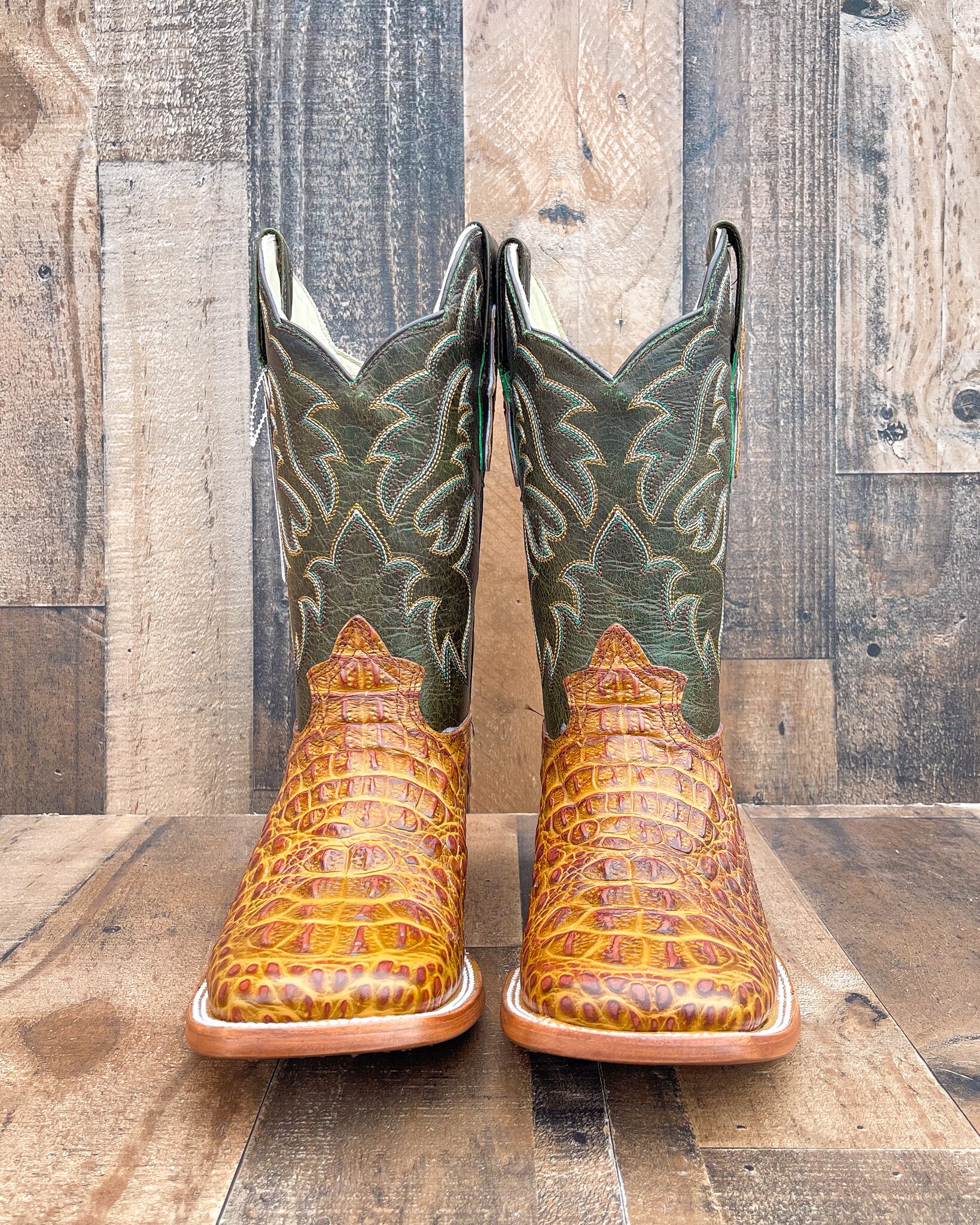 Handcrafted Men