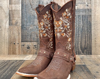 Western & Cowboy Boot Hooks 