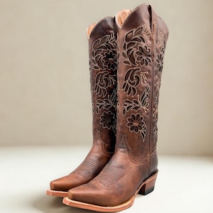 Handmade Western Tall Cowboy Boots Knee High / Tall Brown cowboy boots/ cowgirl boots / Botas vaqueras altas/ Western Knee-High boots