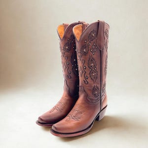 Botas vaqueras altas marrones hechas a mano, estilo western, con punta recortada / Botas vaqueras altas marrones / Botas vaqueras / Botas vaqueras altas / Botas western vintage