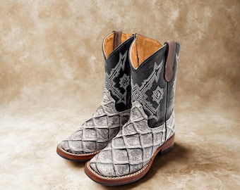 Boys Toddler Western Cowboy Boots/ Botas para niño/ Fish Bass Cowboy Boots/ cowboy boots/ Kids Cowboy boots