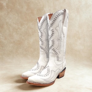 Handmade Western Tall Cowboy Boots Knee High / Tall Brown cowboy boots/ cowgirl boots / Botas vaqueras altas/ Western Knee-High boots white
