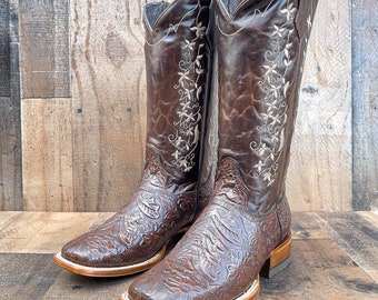 Handmade Leather Floral Embroidered Boots/ Mexican Artisanal Women's Boots/ Western Boots/Cowgirl Authentic Boots/ Women's Mexican Boots