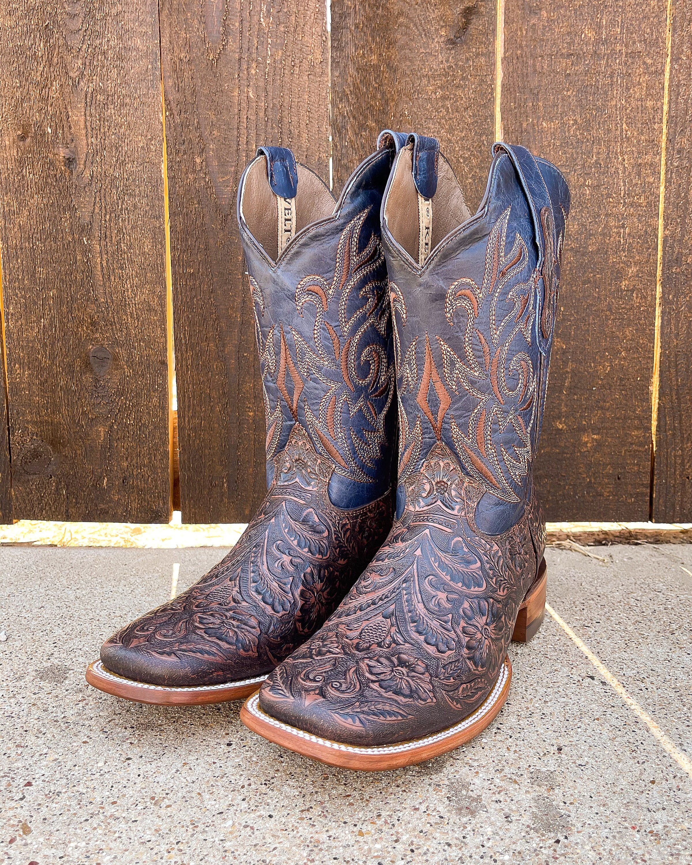 Handcrafted Men's Tooled Cowboy Boots/ Square Toe Cowboy Boots tooled / Men's Exotic boots/ Botas vaqueras cinceladas / Men's cowboy boots