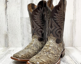 Handcrafted Men's Tooled Cowboy Boots/ Square Toe Cowboy Boots tooled / Men's Exotic boots/ Botas vaqueras cinceladas/ Men's  cowboy boots