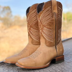 Men&#39;s Genuine Leather Square Toe Western Boots / Cowboy Rodeo BROWN Western Boots/ Handcrafted Men&#39;s Cowboy Boots/ Botas vaqueras cafe