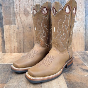 Men&#39;s Genuine Leather Square Toe Western Boots / Cowboy Rodeo Brown Western Boots/ Handcrafted Men&#39;s Cowboy Boots/ Botas vaqueras cafe