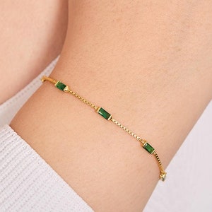 Gold Birthstone Bracelet, Baguette Birthstone Bracelet, Family Birthstone Necklace, Birthstone Bracelet for Women, Mother&#39;s Day Gift