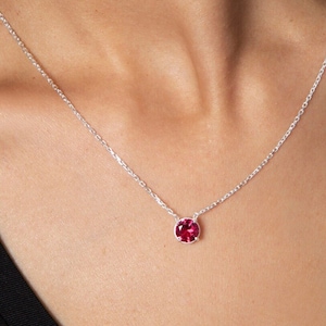 Birthstone Necklace for Mom, Birthstone Necklace, Mothers Necklace, Mom Jewelry, Family Necklace, Family Birthstone Necklace, Birthday Gift