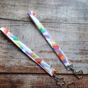 Schlüsselband Regenbogen / Schlüsselband aus Stoff / Schlüsselanhänger / Lanyard / Wristlet / Handgelenk / Schlüsselhalter / Regenbogen