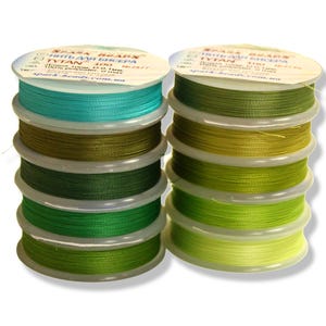Set di Fili TYTAN per Perline 10pz | 0.1mm 100m/0.003937/3937.01in | Mix Verde Oliva | Cucito | Materiali per Artigianato