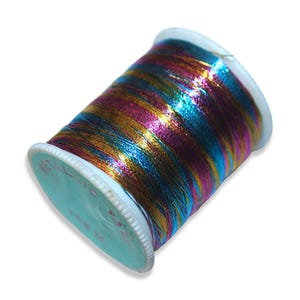 Filato Lurex Metallico Colorato | 1 Pezzo | Circa 100 m / 394 in | 0,1 mm / 0,004 in | Filo Glitter per Craft | Fibra Lucente per Tessitura