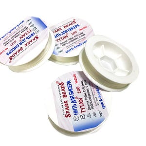 Filo per Perline TYTAN | Bianco | 0,1 mm / 0,004 in | 100 m / 3937 in | Nylon Resistente | Creazione Gioielli | Ricamo e Cucito