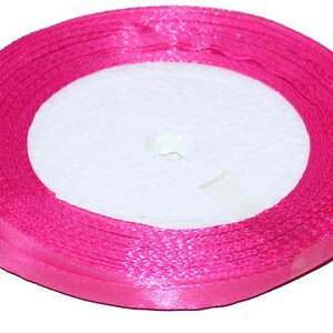 Nastro di Raso 0,6 cm x 23 m / 0,24 in x 905 in | Nastro per Creazioni | Bordo da Cucito | Confezione Regali | Elegante | Stiloso 112