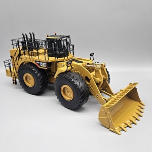 CAT 994F ミニカー 1/50 スケール Amazon.com: for CAT 994F Wheel Loader 1/50 DIECAST Model